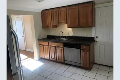 6R Salem Street #6, Woburn, MA 01801 - Photo 2