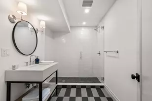 18 A Clinton St, Cambridge, MA 02139 - Photo 24