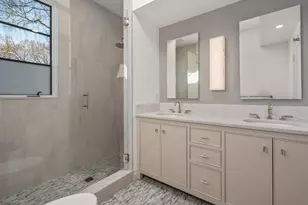 18 A Clinton St, Cambridge, MA 02139 - Photo 14