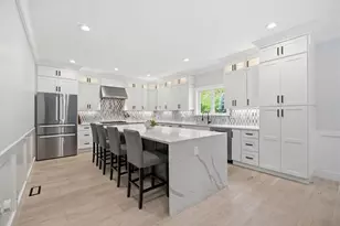 1 Lincoln Ct, Medfield, MA 02052 - Photo 10