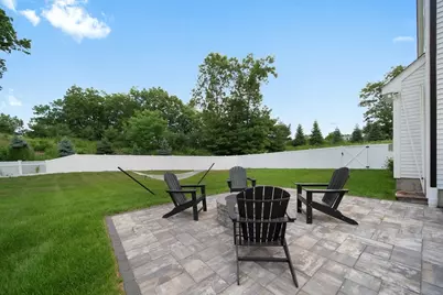 1 Lincoln Ct, Medfield, MA 02052 - Photo 34