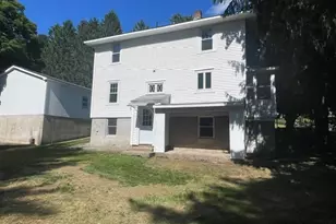 186 North St, Ware, MA 01082 - Photo 34