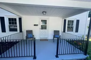 186 North St, Ware, MA 01082 - Photo 1