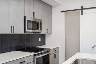 429 Cherry, Newton, MA 02465 - Photo 6