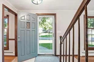 7 Brookside Ct, Methuen, MA 01844 - Photo 4