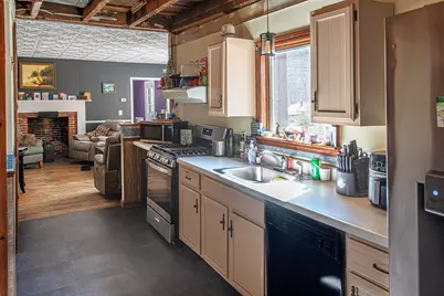 31 Goshen Road, Williamsburg, MA 01096 - Photo 8