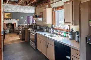 31 Goshen Rd, Williamsburg, MA 01096 - Photo 8