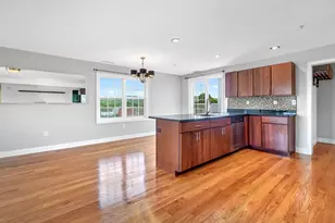 29 Spruce St, Waltham, MA 02453 - Photo 6