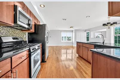 29 Spruce St #42, Waltham, MA 02453 - Photo 22