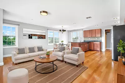 29 Spruce St #42, Waltham, MA 02453 - Photo 4