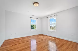 29 Spruce St, Waltham, MA 02453 - Photo 28