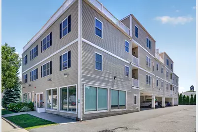 29 Spruce St #42, Waltham, MA 02453 - Photo 1