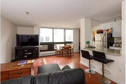 45 Trowbridge Street #4C, Cambridge, MA 02139 - Photo 2