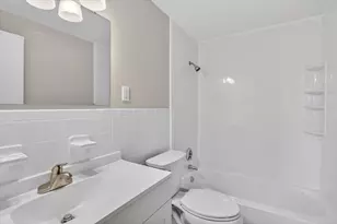 91 Pleasant St, Medfield, MA 02052 - Photo 8