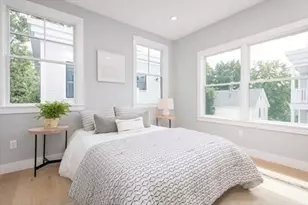115 Beacon St, Somerville, MA 02143 - Photo 8