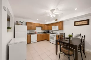 526 Third St, Fall River, MA 02721 - Photo 10