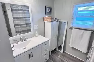 160 Washington St, Plainville, MA 02762 - Photo 14