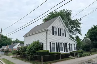 114 Bunker Hill Ln, Quincy, MA 02169 - Photo 2