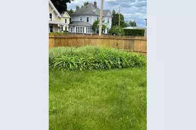 382 Pleasant St., Holyoke, MA 01040 - Photo 42