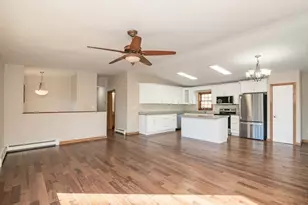 660 Greenfield Rd, Leyden, MA 01301 - Photo 6