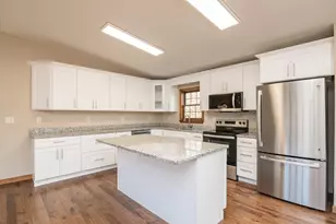 660 Greenfield Rd, Leyden, MA 01301 - Photo 8