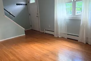 352 Plain St, Lowell, MA 01852 - Photo 2
