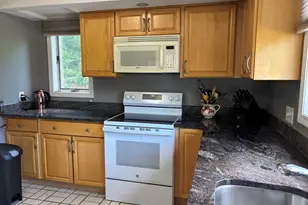 701 Sherwood Forrest Ln, Saugus, MA 01906 - Photo 6
