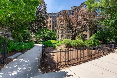 118 Riverway #22, Boston, MA 02215 - Photo 1