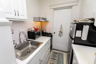 118 Riverway, Boston, MA 02215 - Photo 10