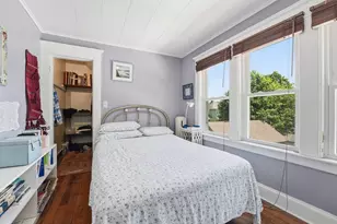 24 Thomas Ave, Holyoke, MA 01040 - Photo 32