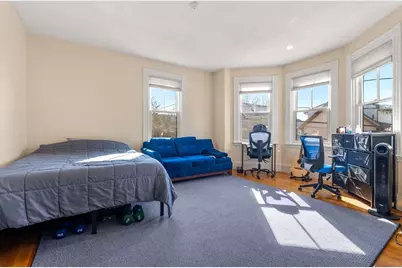 8 Franklin St #2, Somerville, MA 02145 - Photo 8