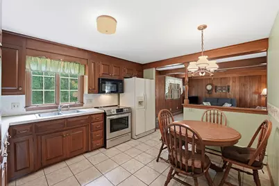 17 Raymond Dr, Wilbraham, MA 01095 - Photo 12