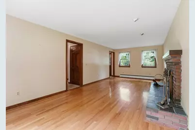 17 Raymond Dr, Wilbraham, MA 01095 - Photo 10
