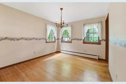 17 Raymond Dr, Wilbraham, MA 01095 - Photo 18