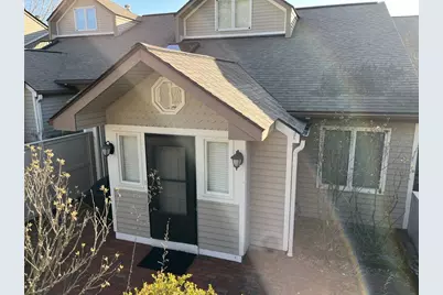 69 Algonquin Rd #69, Newton, MA 02467 - Photo 2