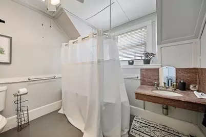 47 Salem St, Haverhill, MA 01835 - Photo 32