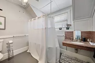 47 Salem St, Haverhill, MA 01835 - Photo 32