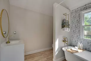 254 Lakeside Rd, Hanson, MA 02341 - Photo 18