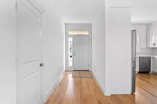 20 Talbot Ln, Reading, MA 01867 - Photo 6