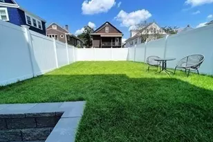 11-13 Lowell St, Arlington, MA 02476 - Photo 16