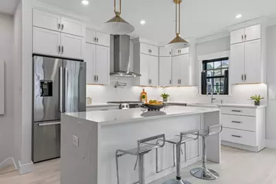 11B Lowell St #11B, Arlington, MA 02476 - Photo 4