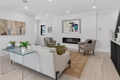 11-13 Lowell St #11B, Arlington, MA 02476 - Photo 4