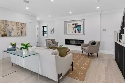 11-13 Lowell St #11B, Arlington, MA 02476 - Photo 4