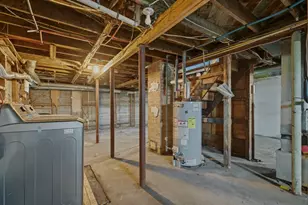 124 Woodman St, Fall River, MA 02724 - Photo 42
