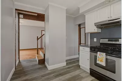 124 Woodman St, Fall River, MA 02724 - Photo 12