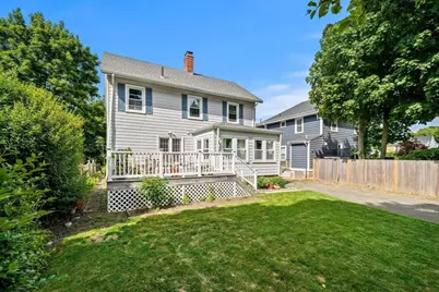 13 Sapphire Rd, Marblehead, MA 01945 - Photo 4