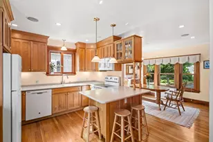 13 Sapphire Rd, Marblehead, MA 01945 - Photo 16