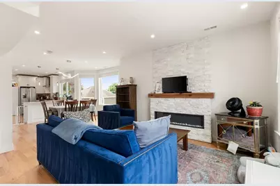 27 Hancock St #2, Medford, MA 02155 - Photo 8