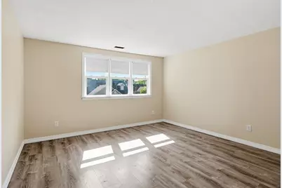 53 Luden St, Springfield, MA 01118 - Photo 28