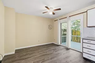53 Luden St, Springfield, MA 01118 - Photo 12
